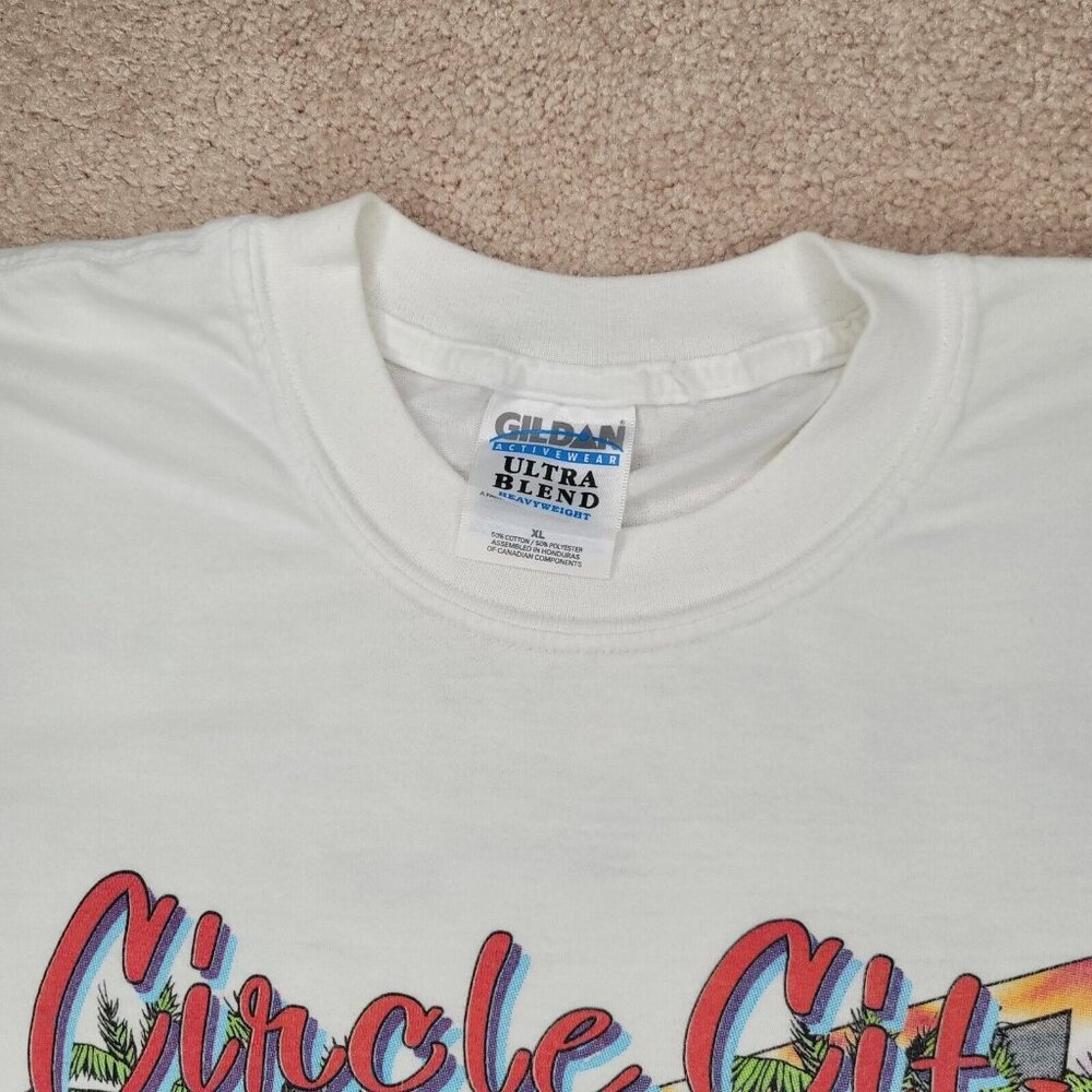 Vintage T Shirt Ss XL White Corvette Circle City Corvettes Beach Caravan 2000's - Picture 4 of 8